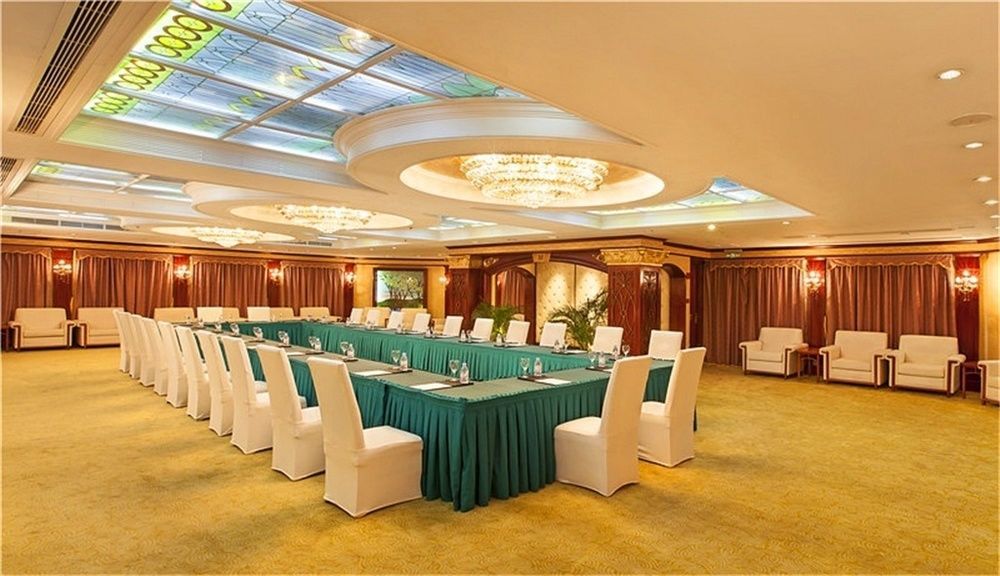 Fuzhou Lakeside Hotel Екстер'єр фото