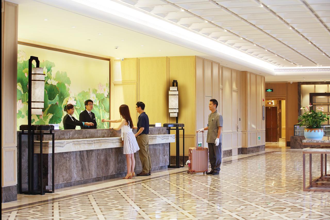 Fuzhou Lakeside Hotel Екстер'єр фото