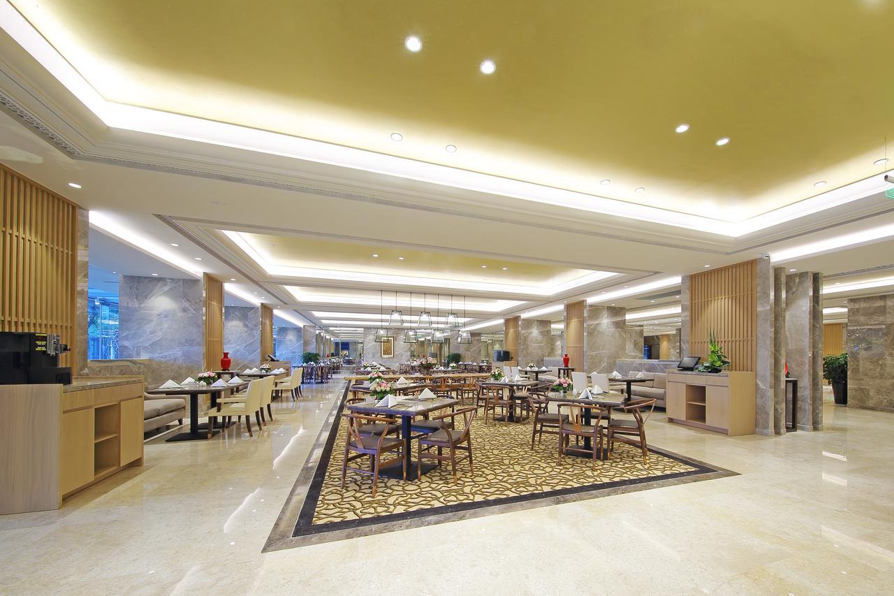 Fuzhou Lakeside Hotel Екстер'єр фото
