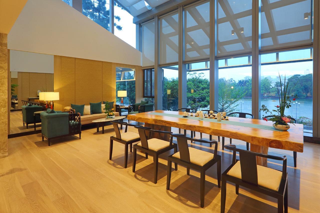 Fuzhou Lakeside Hotel Екстер'єр фото