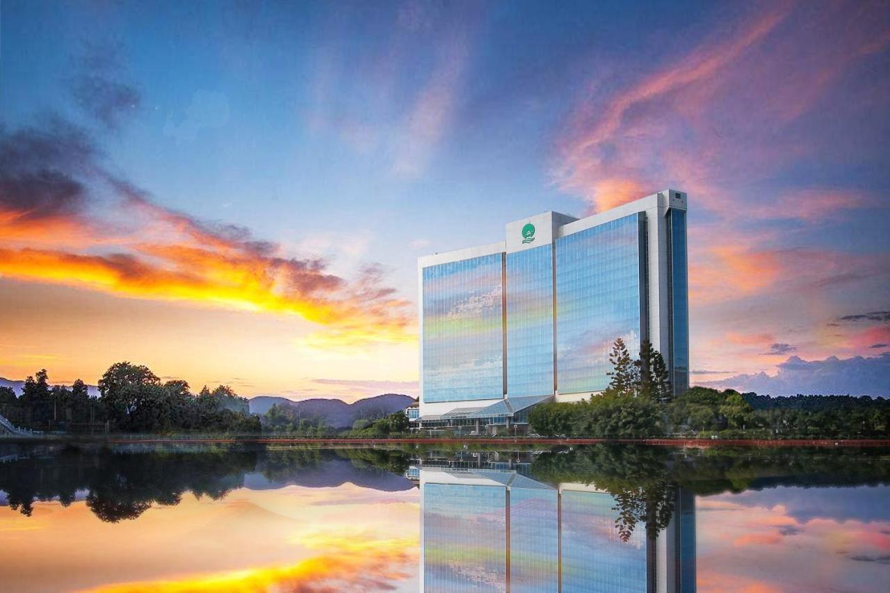 Fuzhou Lakeside Hotel Екстер'єр фото